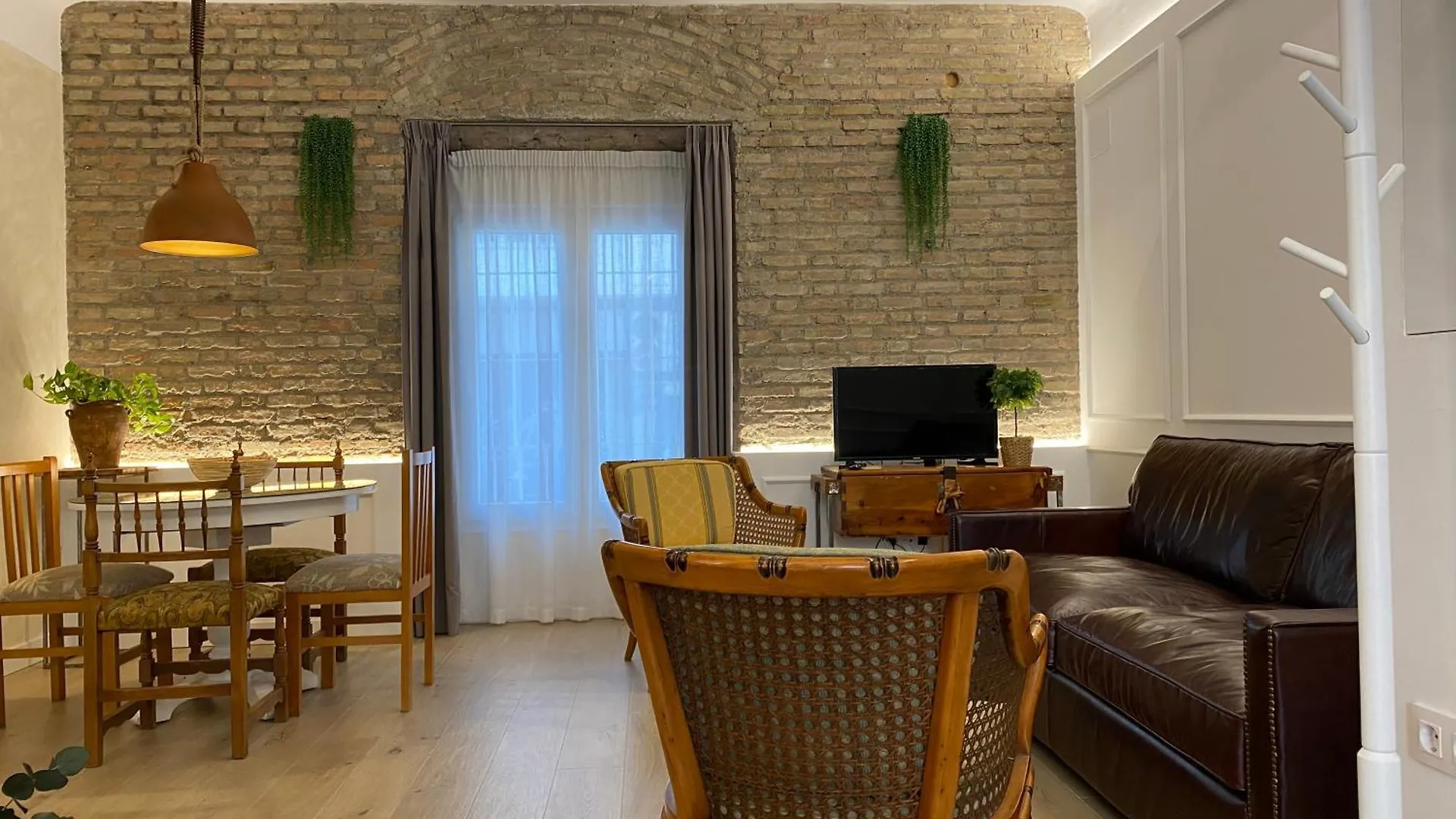 Guni Suites Ronda Granada